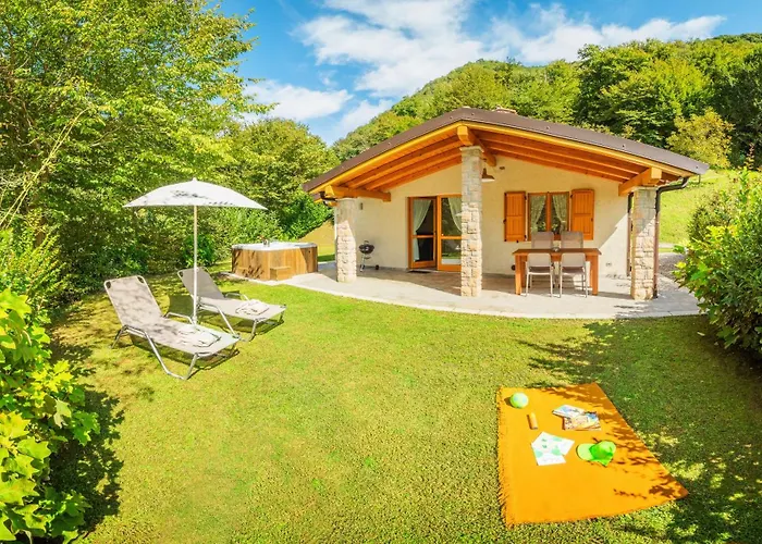 Piccola Valle Aparthotel Vobarno