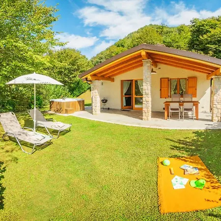 Piccola Valle Aparthotel Vobarno