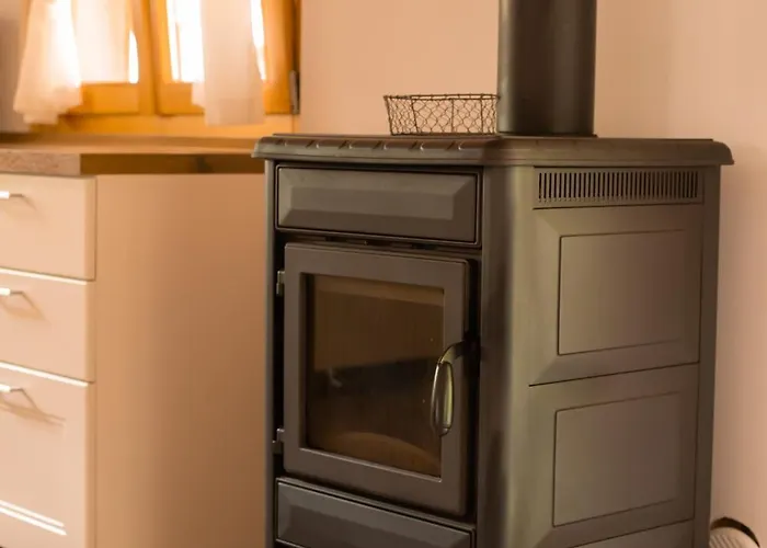 Piccola Valle アパートホテル 4*